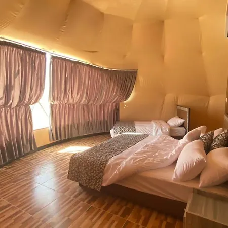 Rum New Luxury Camp Wadi Rum Exterior photo